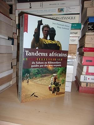 Imagen del vendedor de TANDEMS AFRICAINS : Du Sahara Au Kilimandjaro Guids Par Des Non-Voyants a la venta por Planet's books