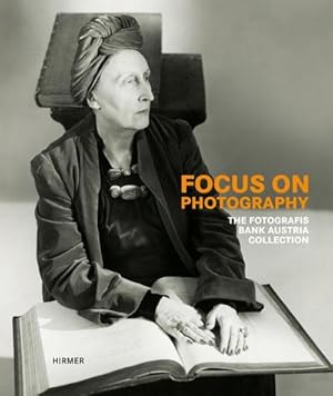 Image du vendeur pour Focus on Photography. Fotografis Collection Bank Austria mis en vente par Rheinberg-Buch Andreas Meier eK