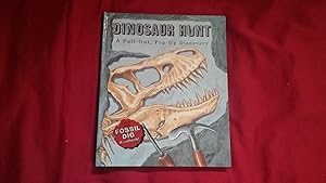 Immagine del venditore per DINOSAUR HUNT venduto da Betty Mittendorf /Tiffany Power BKSLINEN