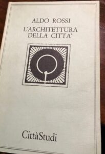 Seller image for L'ARCHITETTURA DELLA CITTA' for sale by AL VECCHIO LIBRO