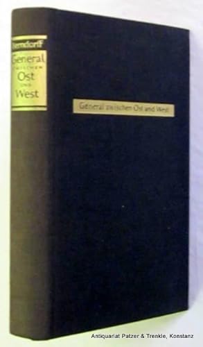Bild des Verkufers fr General zwischen Ost und West. Aus den Geheimnissen der deutschen Republik. Hamburg, Hoffmann u. Campe, ca. 1955. 320 S. Or.-Lwd.; Rcken minimal verblasst. zum Verkauf von Jrgen Patzer