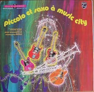 Piccolo et saxo à Music City.