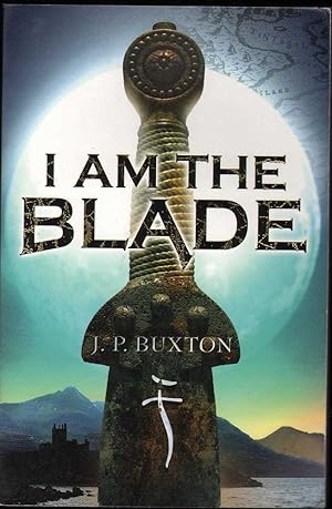 Imagen del vendedor de I am the Blade a la venta por Mr Pickwick's Fine Old Books