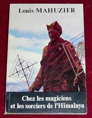 Imagen del vendedor de CHEZ LES MAGICIENS ET LES SORCIERS DE L'HIMALAYA - Au Npal a la venta por LE BOUQUINISTE