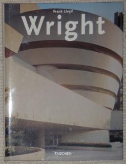 Frank Lloyd Wright. Text by Bruce Brooks Pfeiffer. Editado por Peter Gössel yd Gabriele Leuthäuser.