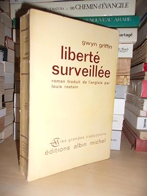 Bild des Verkufers fr LIBERTE SURVEILLEE - (Freedom Observed) zum Verkauf von Planet's books