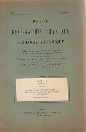 A propos de travaux récents sur l'évolution morphologique du Maroc. (3 coupes géologiques)