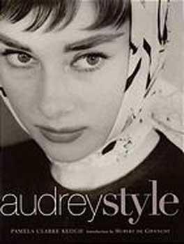Image du vendeur pour Audrey Style. mis en vente par Wittenborn Art Books