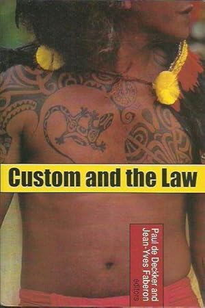 Image du vendeur pour Custom and the Law mis en vente par Fine Print Books (ABA)