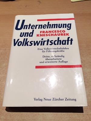 Seller image for Unternehmung und Volkswirtchaft - Eine Volkswirtschaftslehre fr Fhrungskrfte for sale by Bookstore-Online
