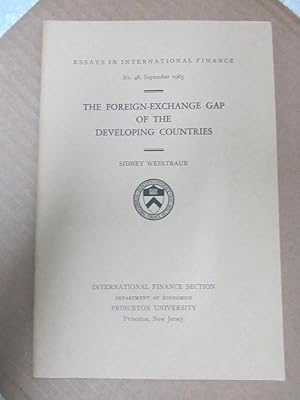 Image du vendeur pour The Foreign-Exchange Gap of the Developing Countries (Essays in International Finance, #48) mis en vente par Atlantic Bookshop