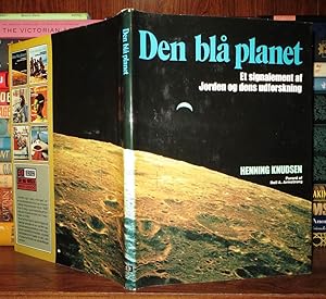 Seller image for DEN BLA PLANET Et Signalement Af Jorden or Dens Udforskning for sale by Rare Book Cellar