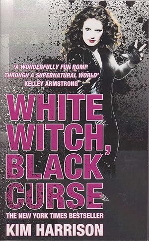 Image du vendeur pour White Witch, Black Curse mis en vente par Mr Pickwick's Fine Old Books
