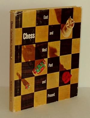 Imagen del vendedor de Chess: East, West, Past and Present a la venta por Whiting Books