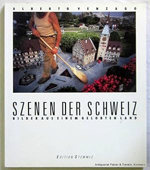 Imagen del vendedor de Szenen der Schweiz. Bilder aus einem gelobten Land. Mit Texten von Peter Hltschi. Schaffhausen, Edition Stemmle, 1987. Fol. Durchgehend mit teils farbigen fotografischen Abbildungen. 151 S. Farbiger Or.-Kart. (ISBN 3723103634). a la venta por Jrgen Patzer