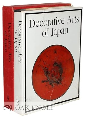Immagine del venditore per DECORATIVE ARTS OF JAPAN venduto da Oak Knoll Books, ABAA, ILAB