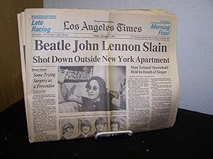 Bild des Verkufers fr Beatle John Lennon Slain; Shot Down Outside New York Apartment. zum Verkauf von Zephyr Books