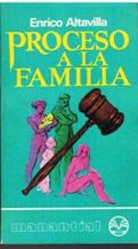 Imagen del vendedor de PROCESO A LA FAMILIA a la venta por ALZOFORA LIBROS