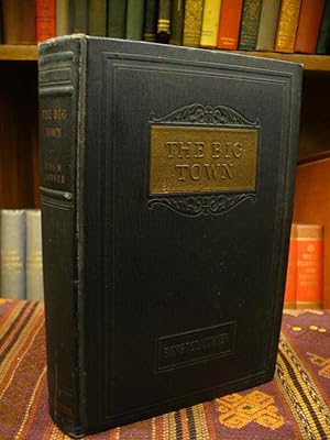 Imagen del vendedor de The Big Town a la venta por Pages Past--Used & Rare Books