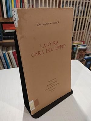 Imagen del vendedor de La otra cara del espejo a la venta por Libros Antuano