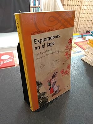 Immagine del venditore per Exploradores en el lago venduto da Libros Antuano
