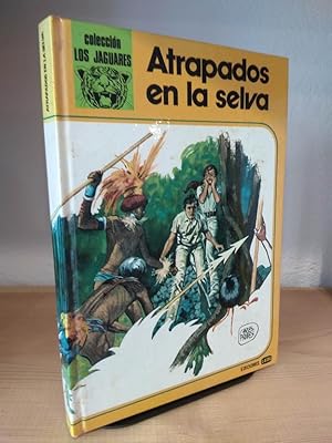 Imagen del vendedor de Atrapados en la selva a la venta por Libros Antuano