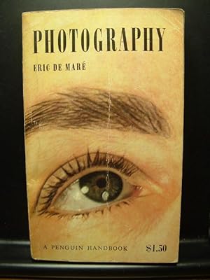 Imagen del vendedor de PHOTOGRAPHY a la venta por The Book Abyss