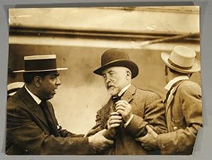 ORIGINAL PRESS PHOTOGRAPH - ASSASSINATION ATTEMPT ON MAYOR GAYNOR