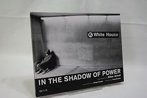 Seller image for In the Shadow of Power for sale by Antiquariat Wilder - Preise inkl. MwSt.