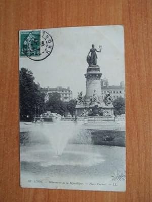 Bild des Verkufers fr CPA : LYON monument de la Rpublique place Carnot 43 zum Verkauf von KEMOLA