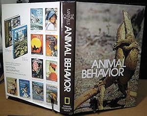 Imagen del vendedor de The Marvels of Animal Behavior a la venta por Phyllis35