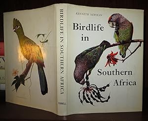 Image du vendeur pour BIRDLIFE IN SOUTHERN AFRICA mis en vente par Rare Book Cellar