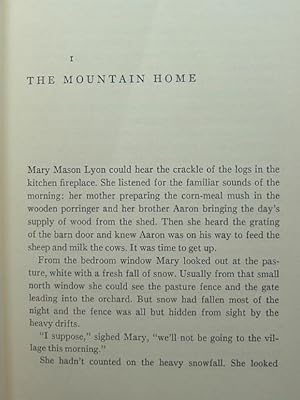 Seller image for MARY LYON OF PUTNAM'S HILL for sale by The Book Abyss