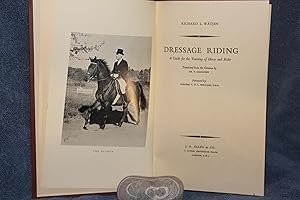 Bild des Verkufers fr Dressage Riding zum Verkauf von Wagon Tongue Books