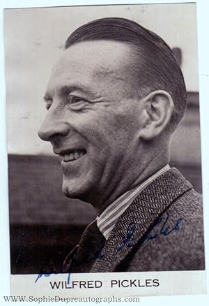 Engaging Signed Portrait Photograph, (Wilfred, 1904-1978, Actor & Broadcaster)