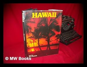 Immagine del venditore per Hawaii, Text by Bill Harris venduto da MW Books