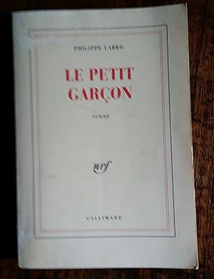 LE PETIT GARCON