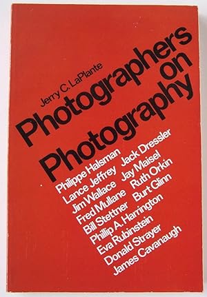 Immagine del venditore per Photographers on Photography venduto da Martin Kaukas Books