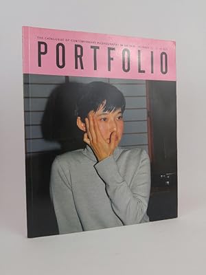 Bild des Verkufers fr Portfolio Number 22 - December 1995 - The Catalogue of Contemporary Photography in Britain zum Verkauf von ANTIQUARIAT Franke BRUDDENBOOKS