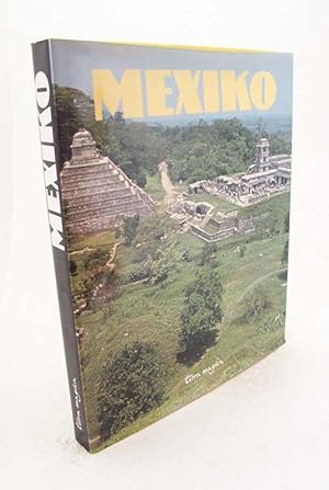 Imagen del vendedor de Mexiko / Text von Antonio Haas. Fotos von Albano Guatti. [Dt. von Erica Mertens-Feldbausch] a la venta por Versandantiquariat Buchegger