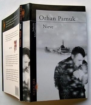 Seller image for Nieve for sale by La Social. Galera y Libros