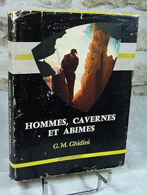Seller image for Hommes cavernes et abimes. for sale by Latulu