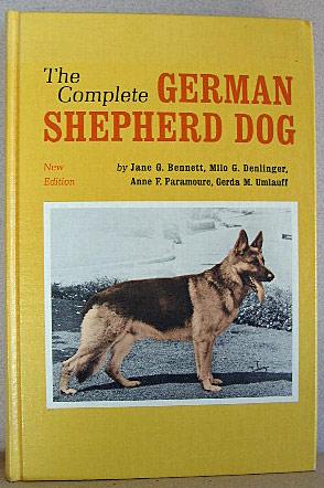 Imagen del vendedor de THE COMPLETE GERMAN SHEPHERD DOG a la venta por B A Downie Dog Books