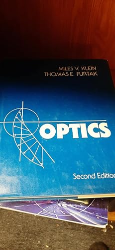 Imagen del vendedor de Optics a la venta por Classics Books