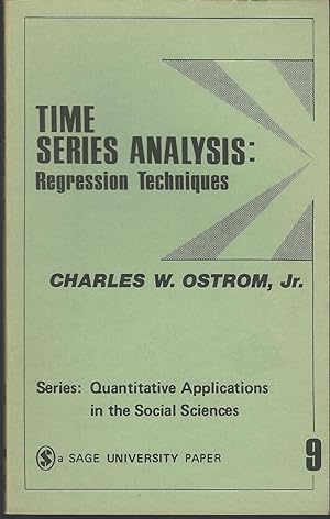 Bild des Verkufers fr Time Series Analysis: Regression Techniques (Quantitative Applications in the Social Sciences Series, No. 9) zum Verkauf von Dorley House Books, Inc.