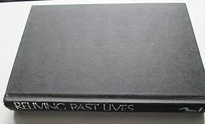 Imagen del vendedor de Reliving Past Lives. (Evidence Under Hypnosis) a la venta por Buybyebooks