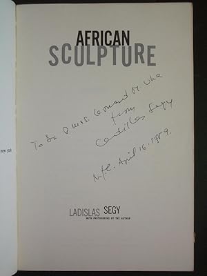 Imagen del vendedor de African Sculpture a la venta por Bookworks [MWABA, IOBA]