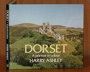 Bild des Verkufers fr Dorset. A Portrait in Colour. zum Verkauf von PROCTOR / THE ANTIQUE MAP & BOOKSHOP