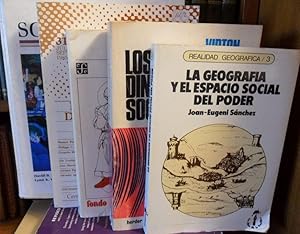 Seller image for SOCIOLOGY + PSICOLOGA SOCIAL + LOS DINAMISMOS SOCIALES Iniciacin a la sociologa + LA GEOGRAFA Y EL ESPACIO SOCIAL DEL PODER + REVISTA ESPAOLA DE INVESTIGACIONES SOCIOLGICAS Julio - septiembre 1985 (5 libros) for sale by Libros Dickens