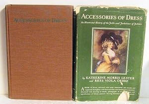 Immagine del venditore per Accessories of Dress venduto da Jans Collectibles: Vintage Books